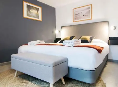 Welcomer Hotel