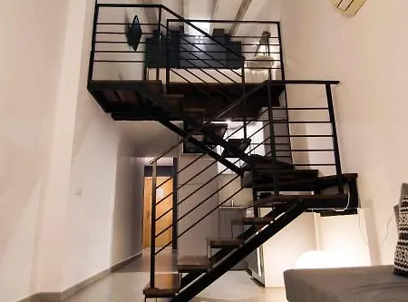 Welcomer Hotel